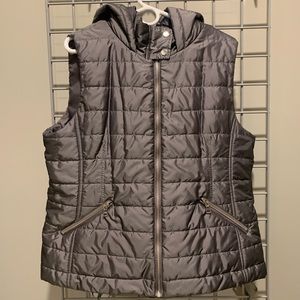 Women’s Gray New York & Company Hooded Vest Size XL
